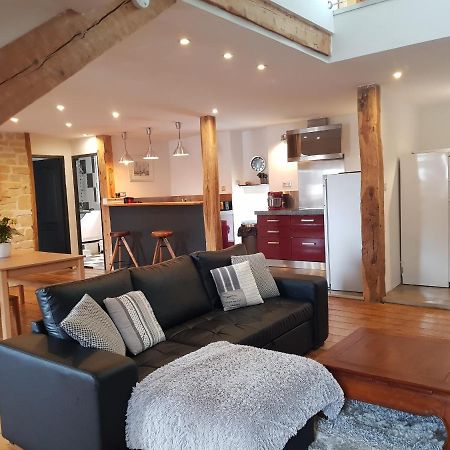 オロロン・サント・マリーLoft Dans Les Pyreneesアパートメント エクステリア 写真