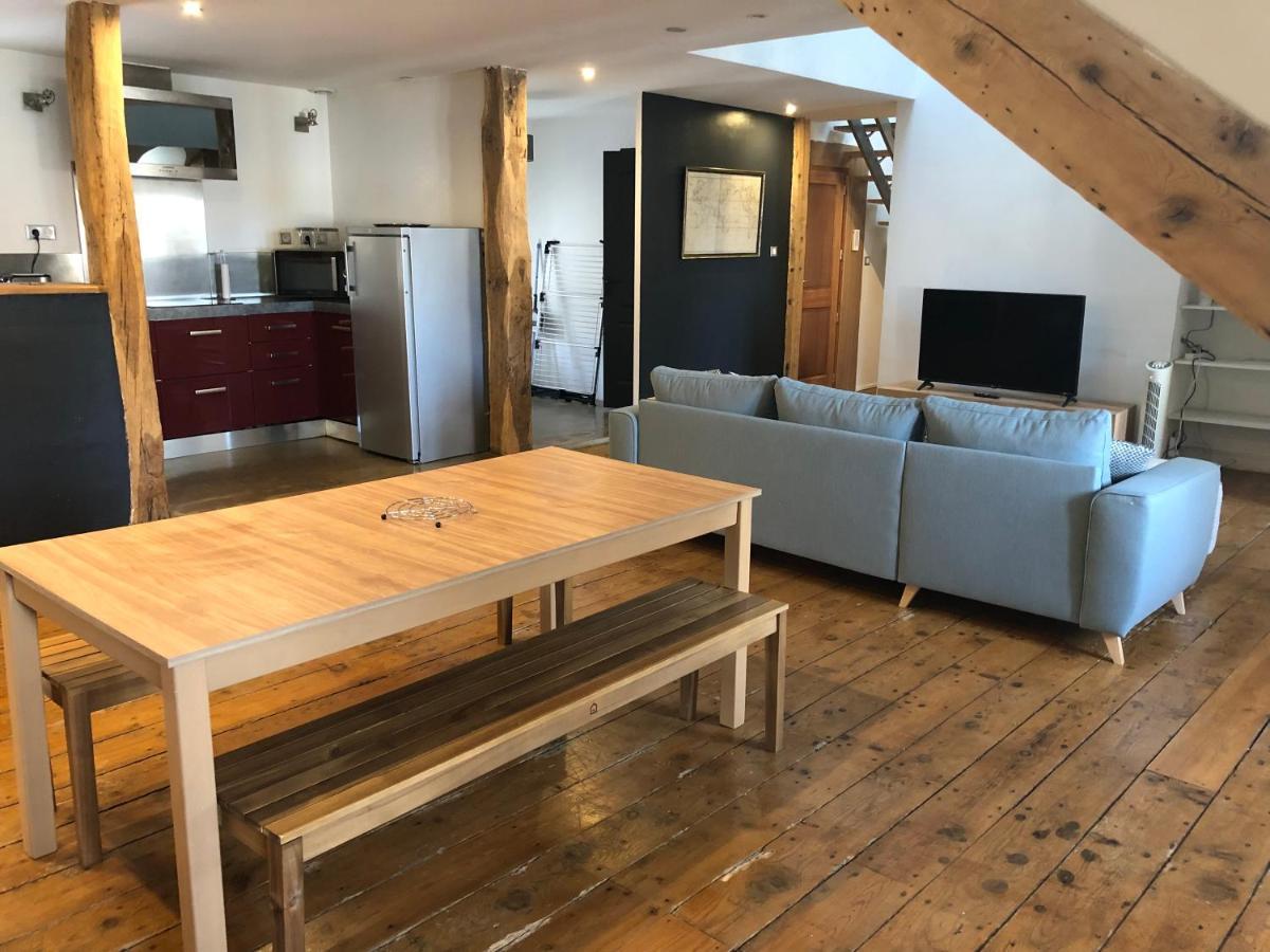 オロロン・サント・マリーLoft Dans Les Pyreneesアパートメント エクステリア 写真